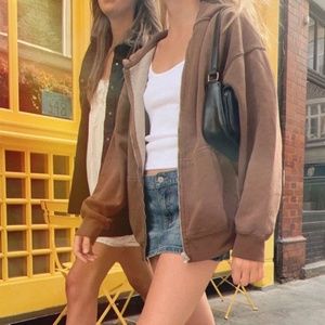 Brandy Melville Brown CHRISTY HOODIE